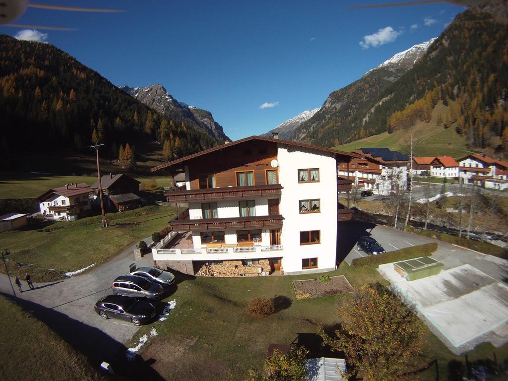 Apart Gschwandthof Sankt Leonhard im Pitztal Exterior photo