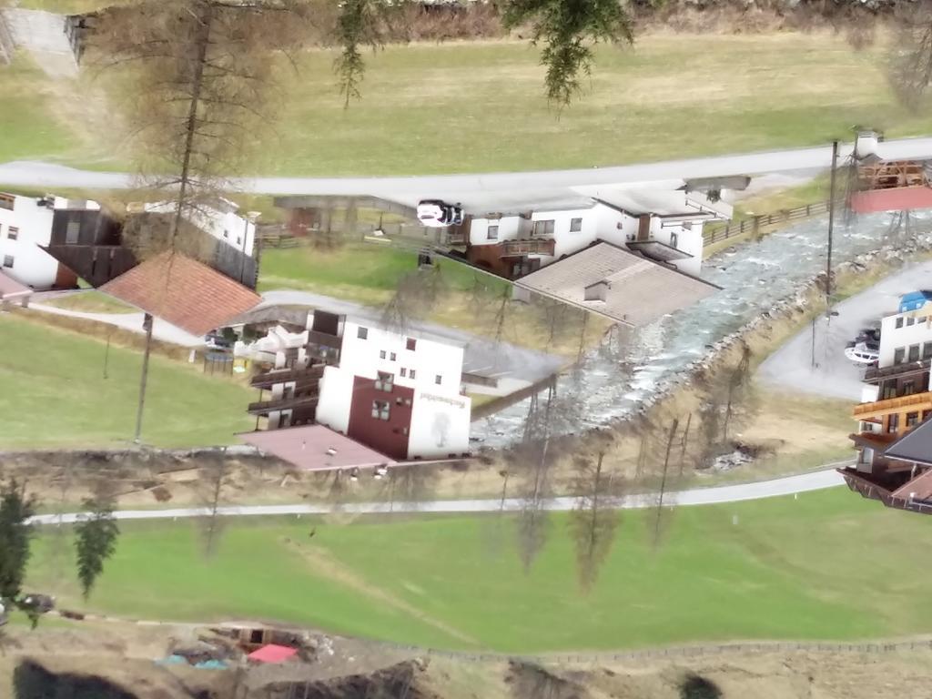 Apart Gschwandthof Sankt Leonhard im Pitztal Exterior photo